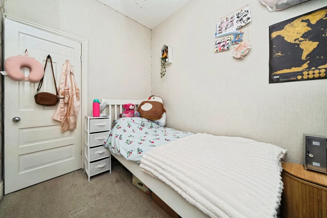 Edinburgh Road, Wallasey, CH45, photo 14