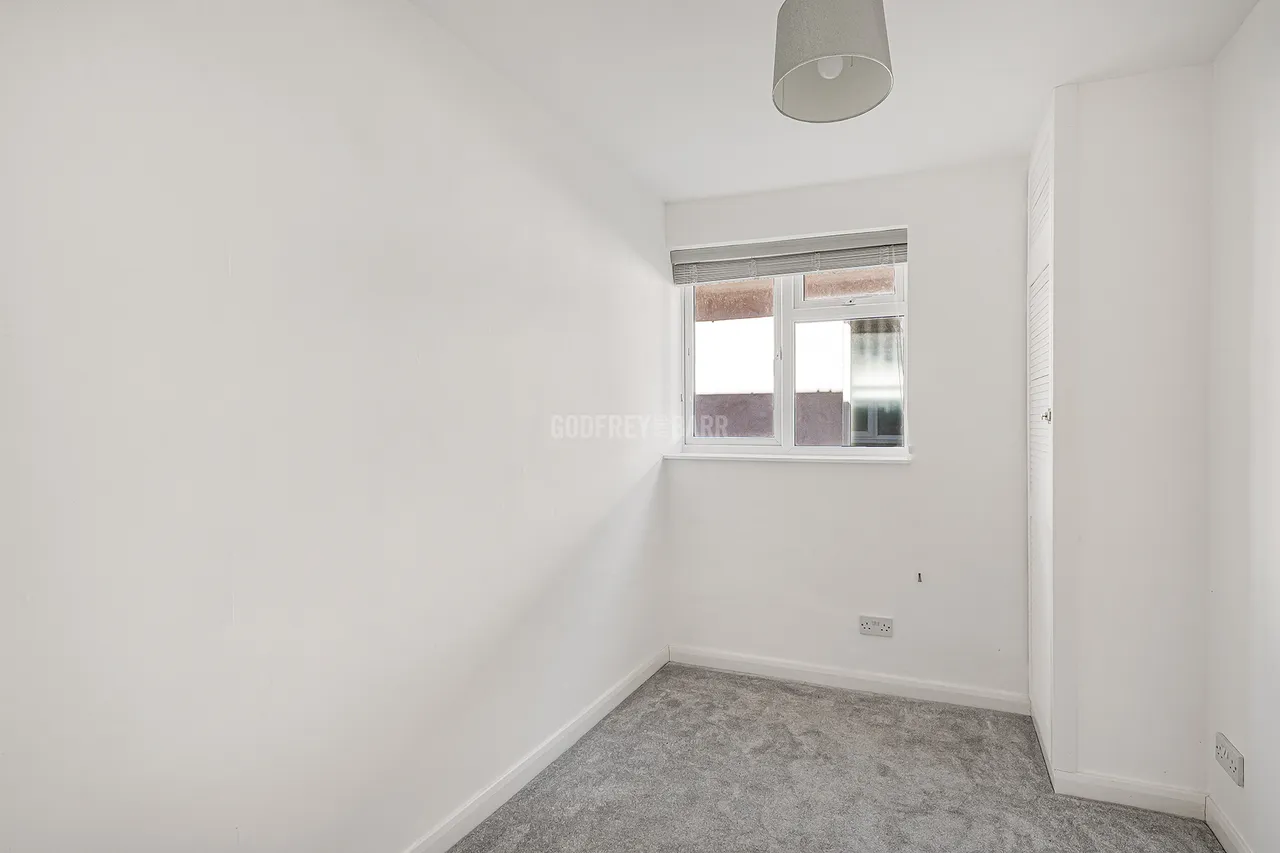 Birkbeck Road, Mill Hill, NW7, photo 14