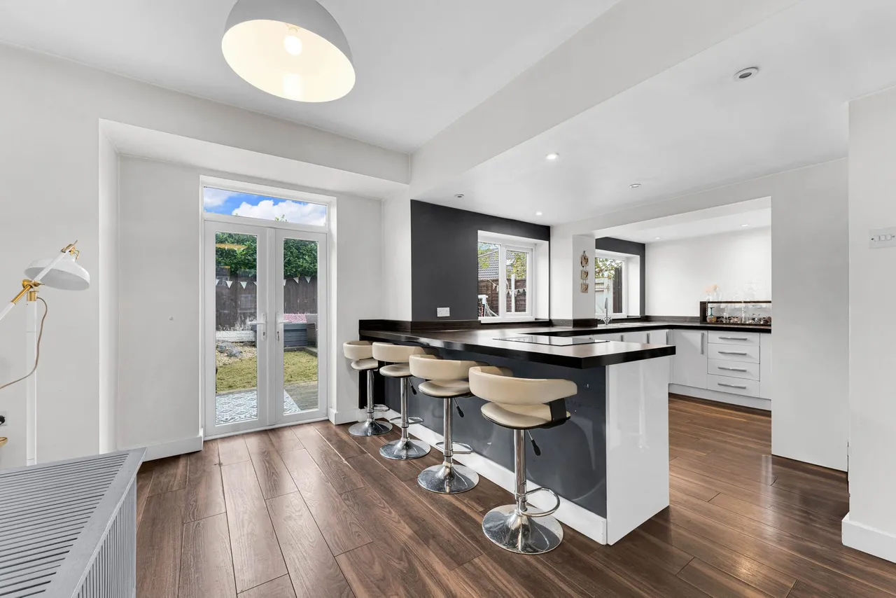 Atherton Road, Hindley Green, Wigan, Wigan, WN2 4QD, photo 3