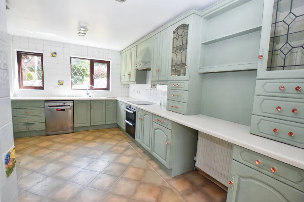 Chestnut Road, Loggerheads, photo 12