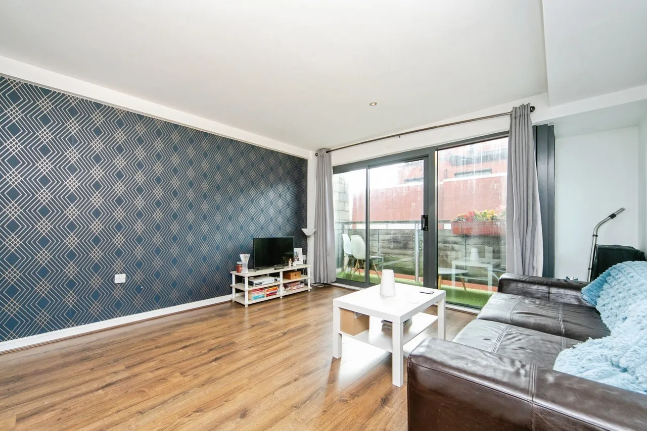 2 bed flat for sale, Colquitt Street, Liverpool, L1