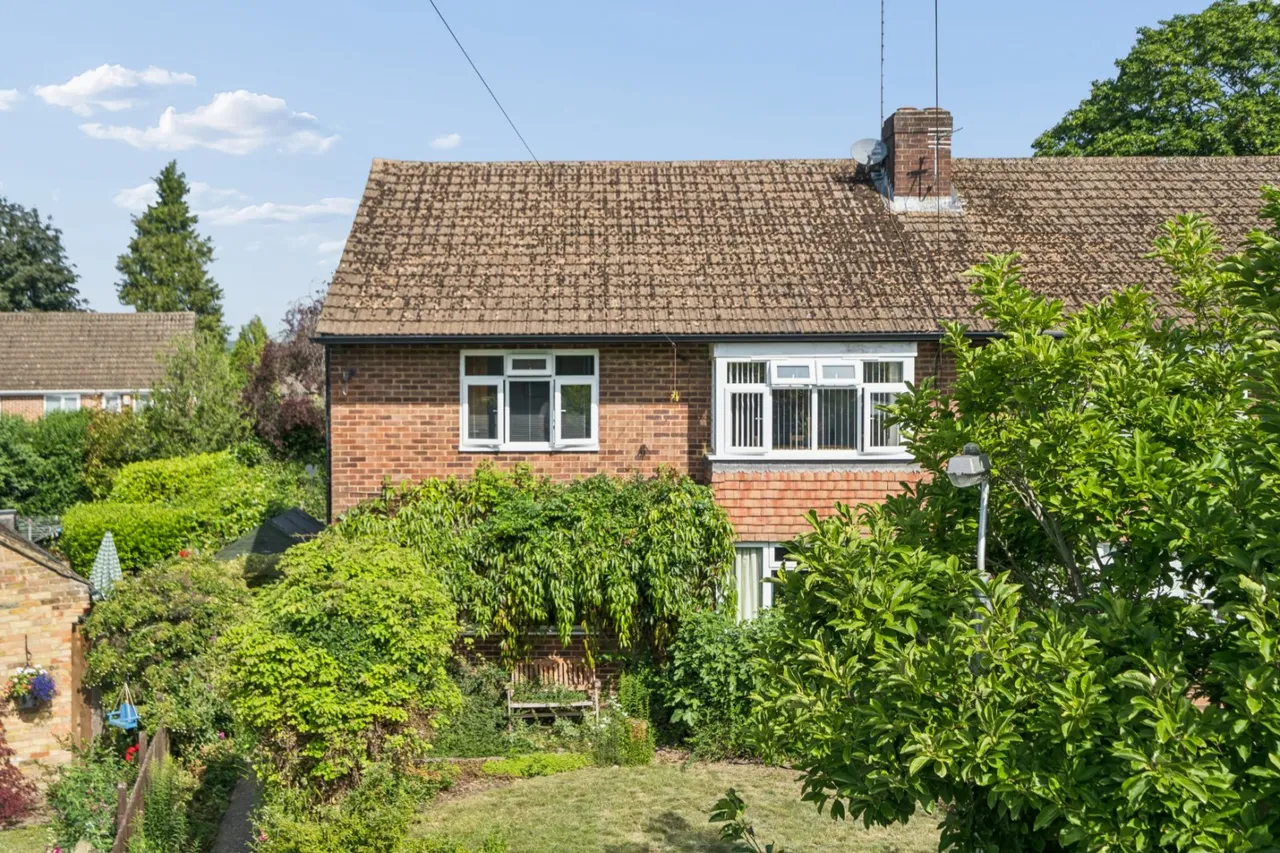 Peterhill Close, Chalfont St. Peter, SL9, photo 2