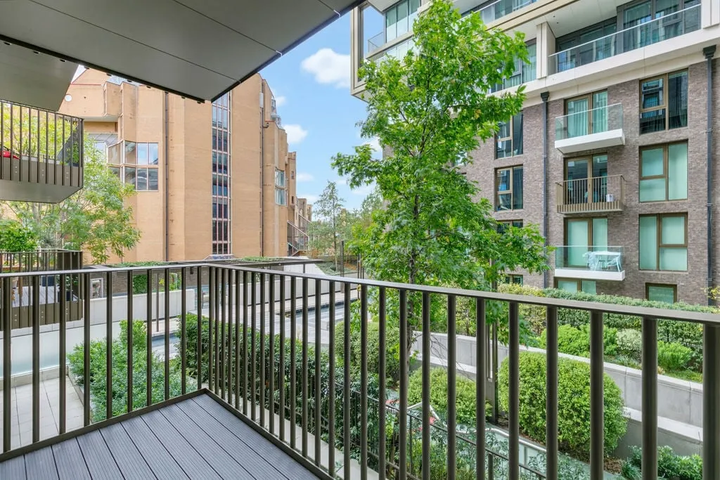 Merino Gardens, London, E1W, photo 4