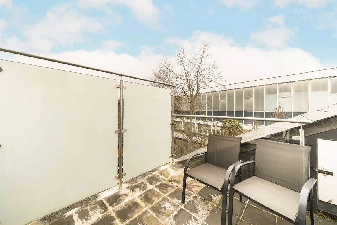 Lydden Grove, SW18, photo 4