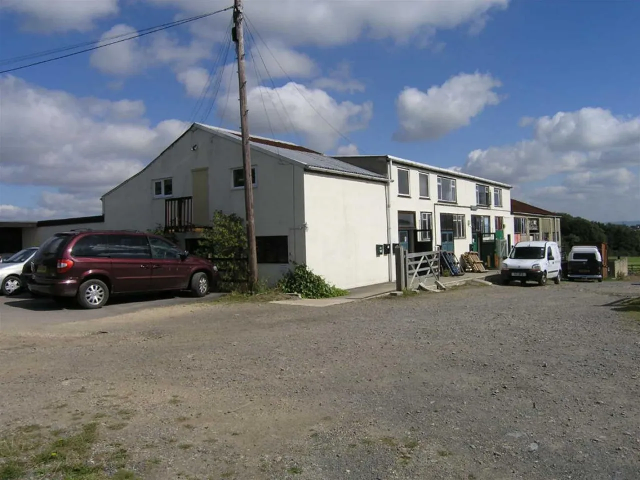 3 bed commercial property to rent, Breadstone, Berkeley, GL13