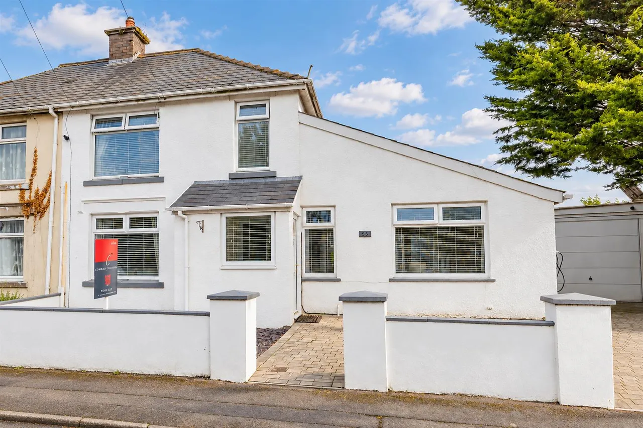 3 bed house for sale — North Walk, Barry, CF62 8BX