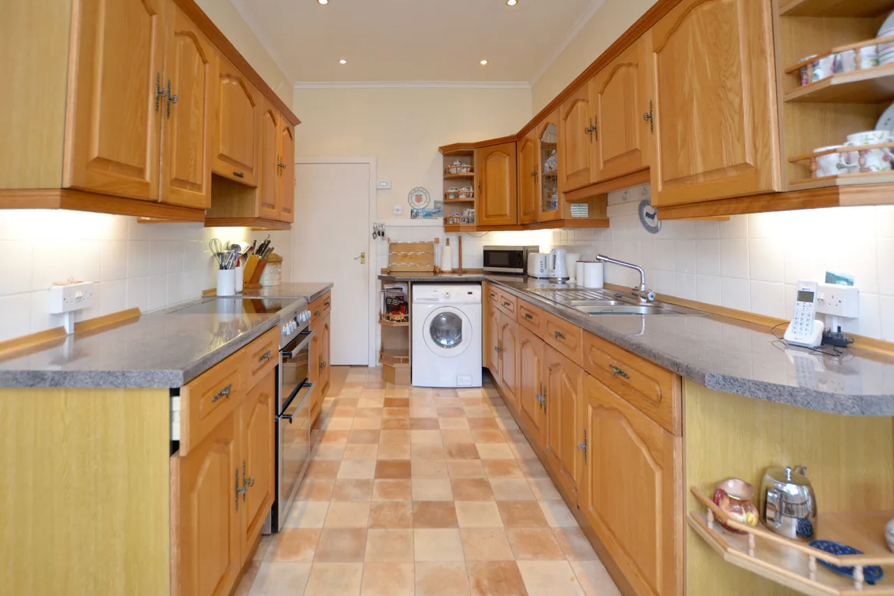 Hawthorn Drive, Ayr, KA7, photo 7