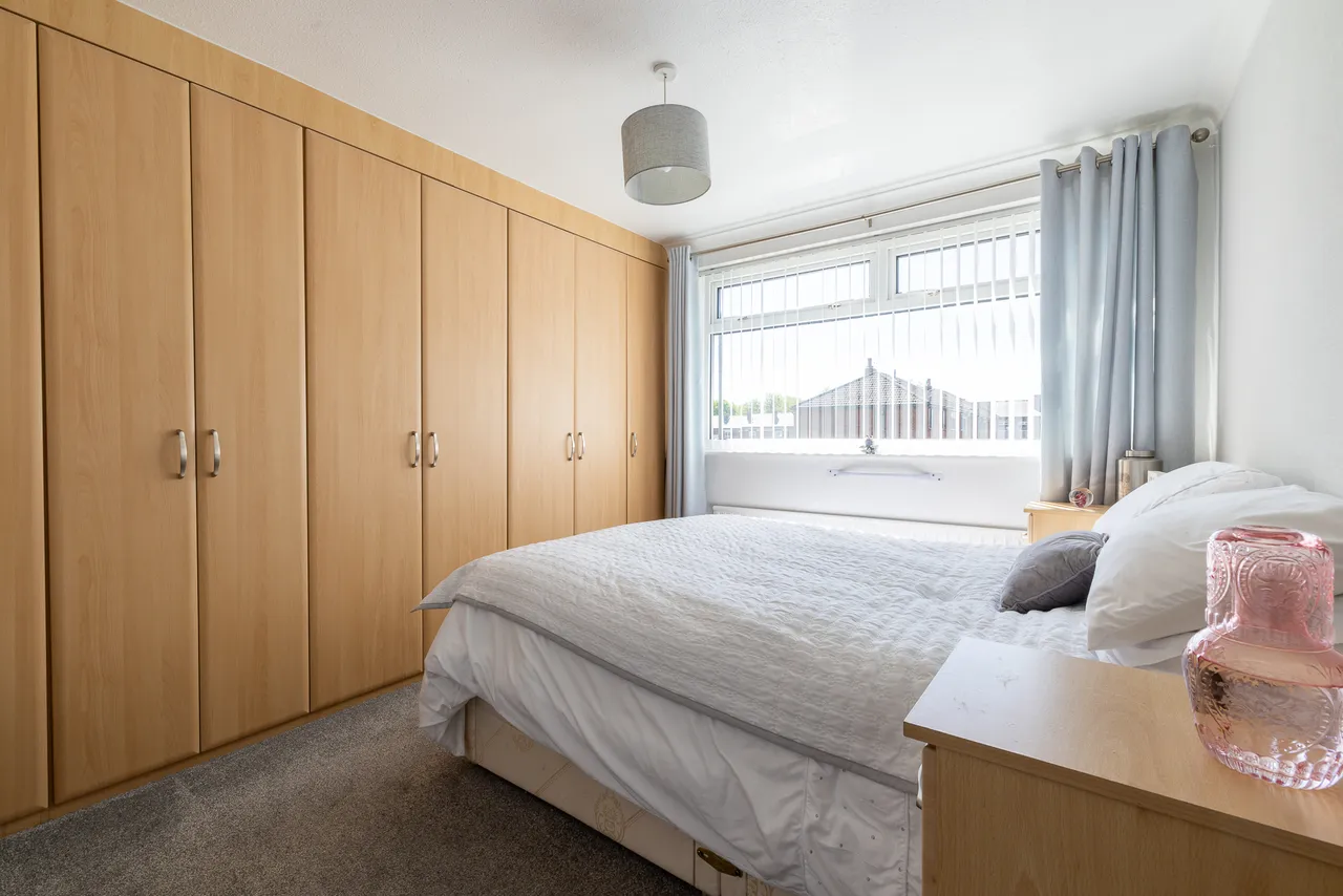 Manor Close, Garswood, WN4, photo 11