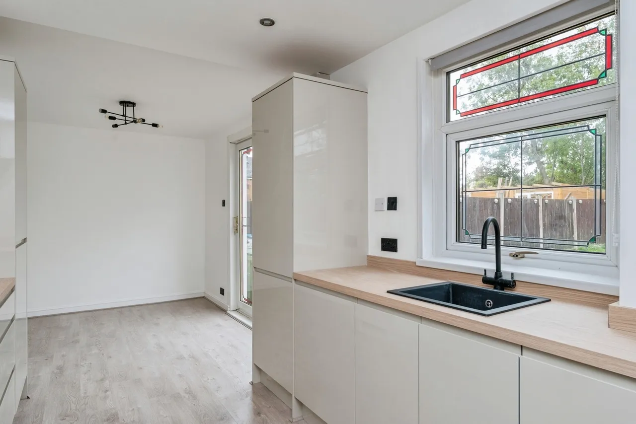 Milton Road, Ellesmere Port, CH65, photo 9