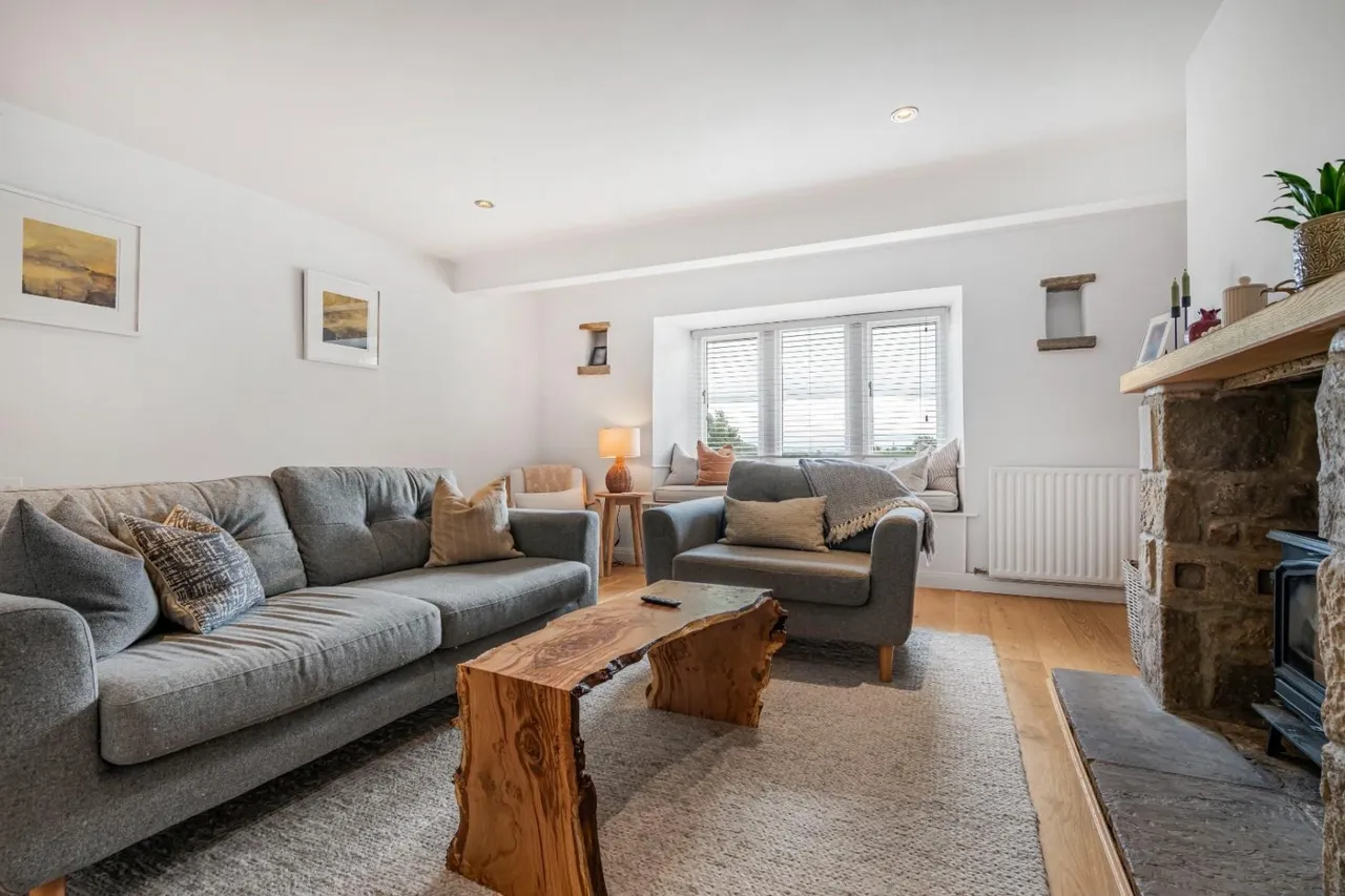 Horseshoe Barn, Calton, BD23, photo 15