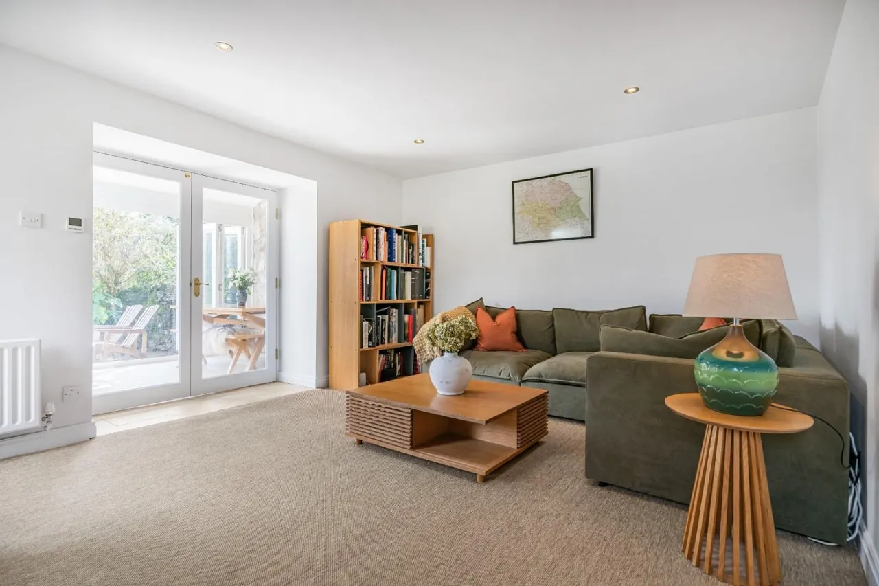 Horseshoe Barn, Calton, BD23, photo 12