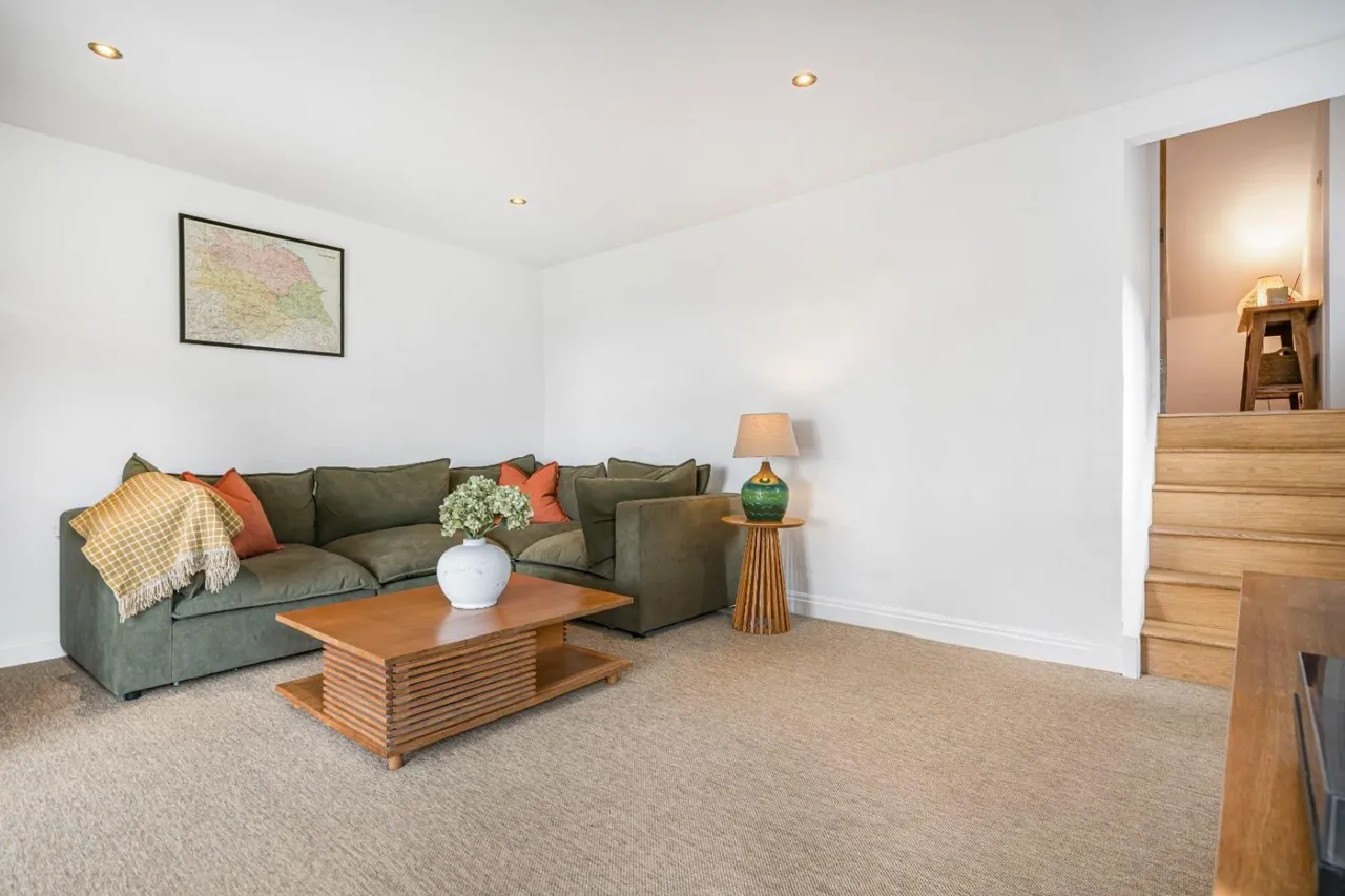 Horseshoe Barn, Calton, BD23, photo 13