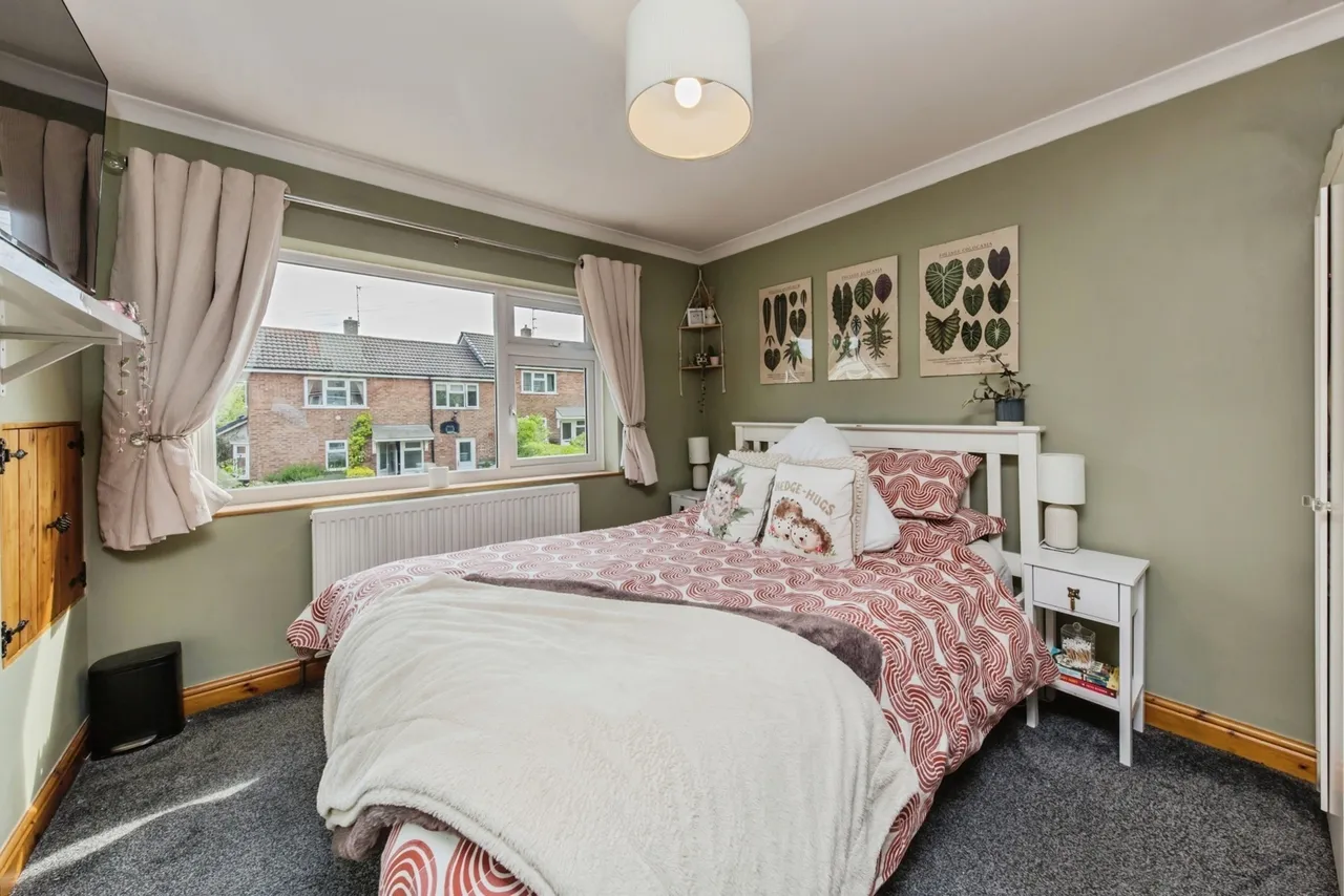 Ivymeade Close, Macclesfield, Cheshire, SK11, photo 9