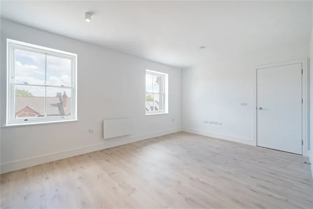 Mitcham Lane, London, SW16, photo 2