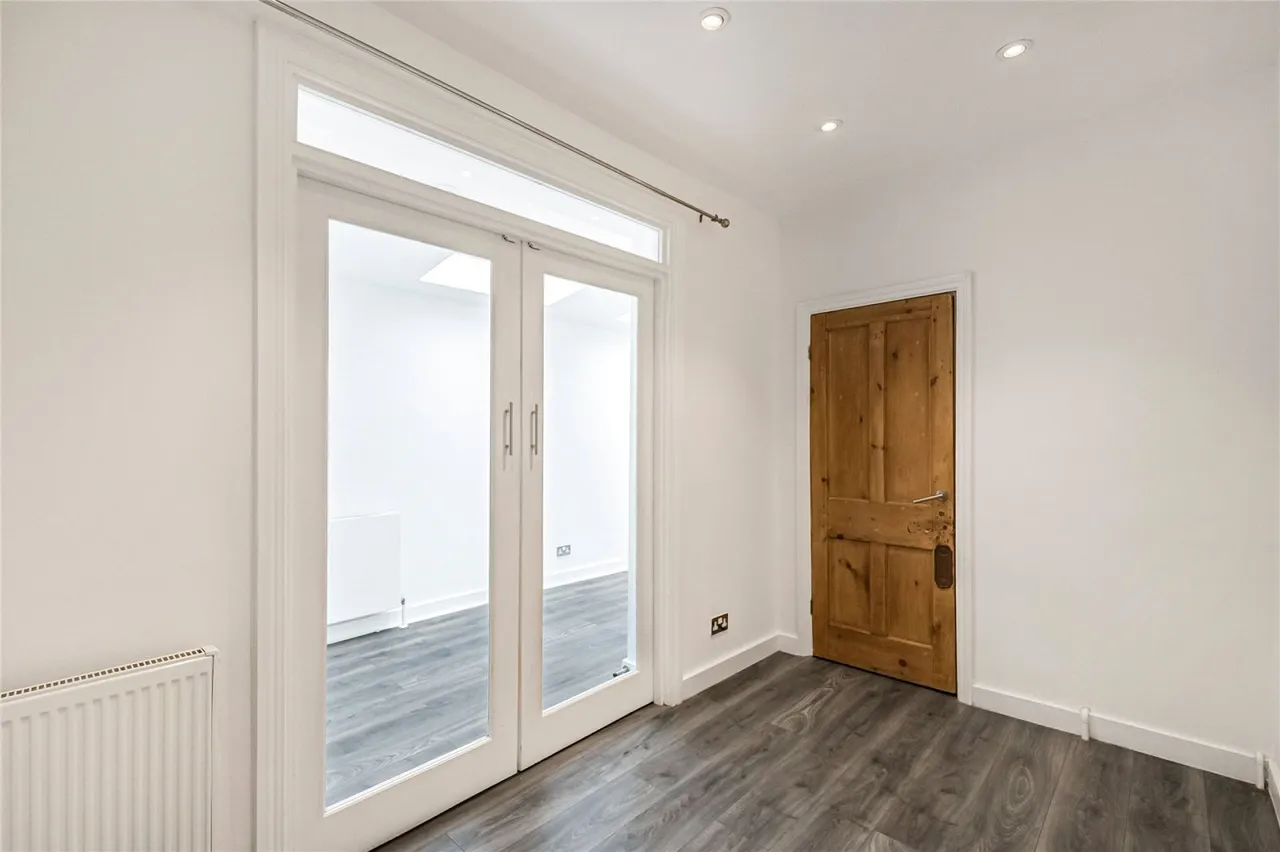 Penwortham Road, Furzedown, photo 11