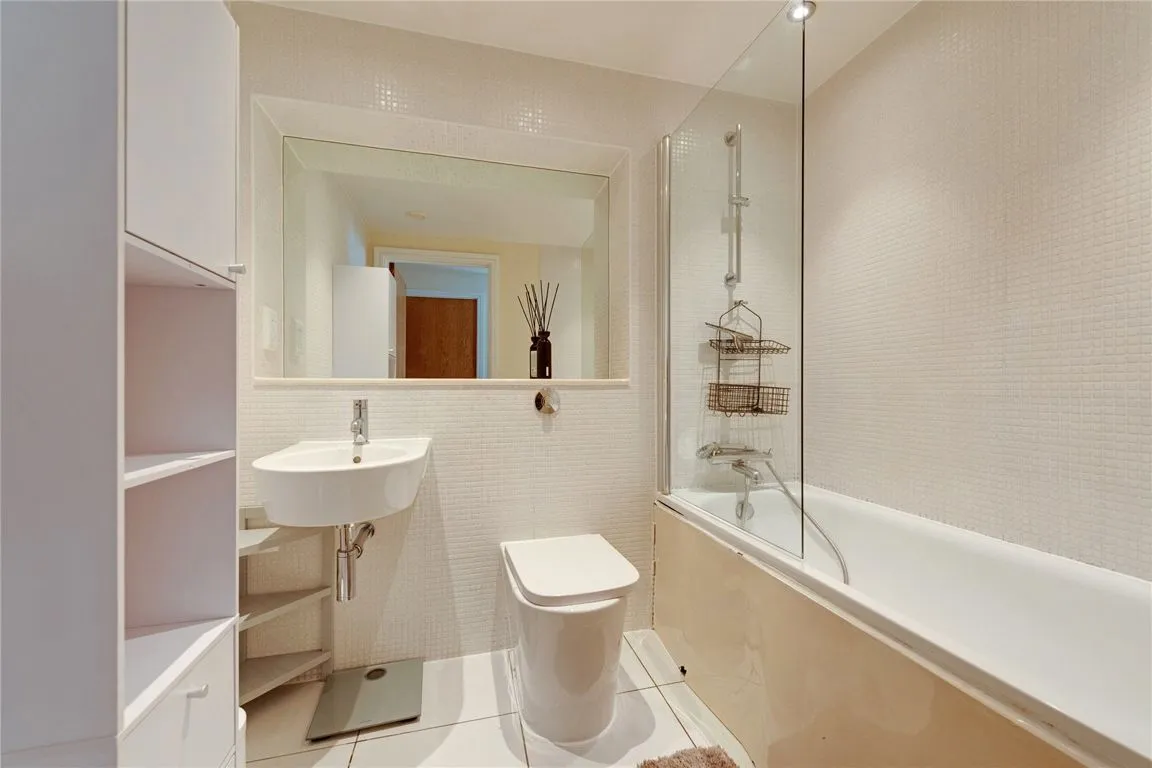 Denison House, London, photo 6