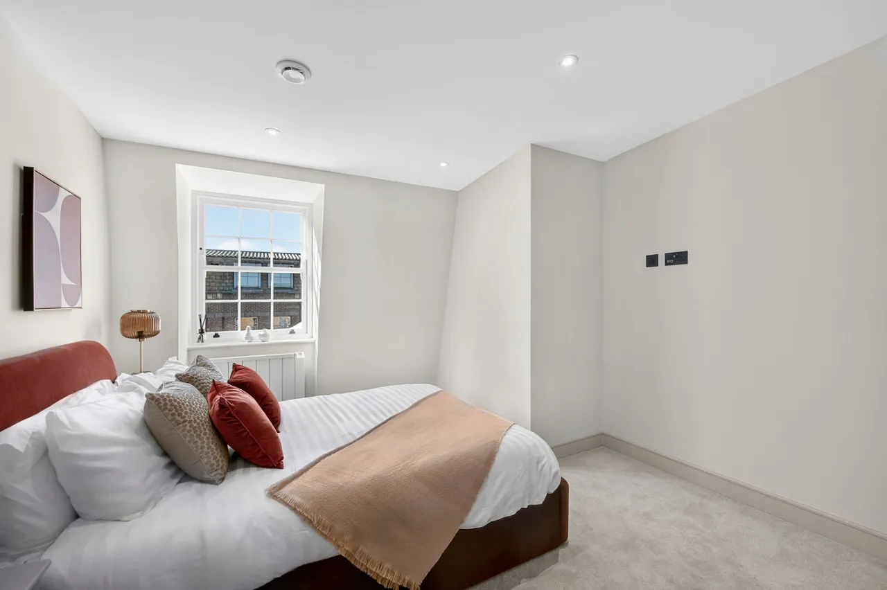 Parkway, London, NW1, photo 5