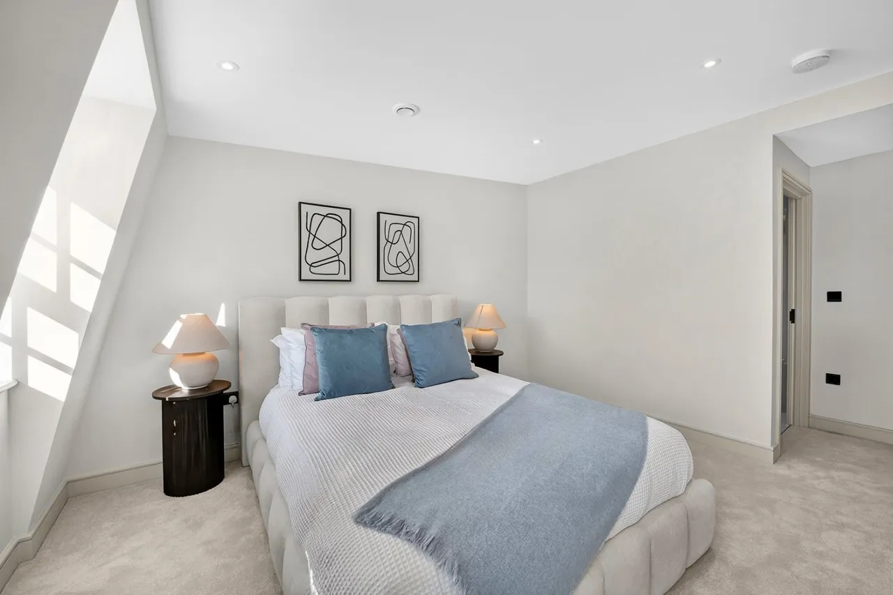 Parkway, London, NW1, photo 6
