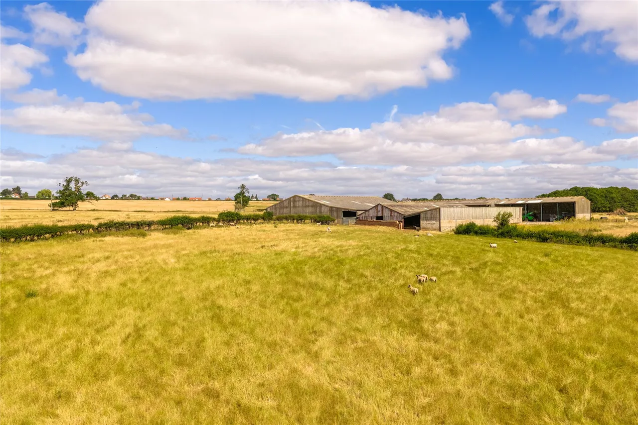 Goodens Lane, Great Doddington, NN29, photo 19