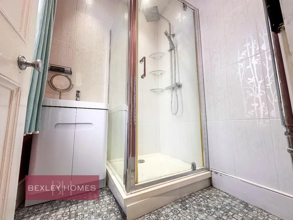 Darnley Road, Gravesend, DA11, photo 15