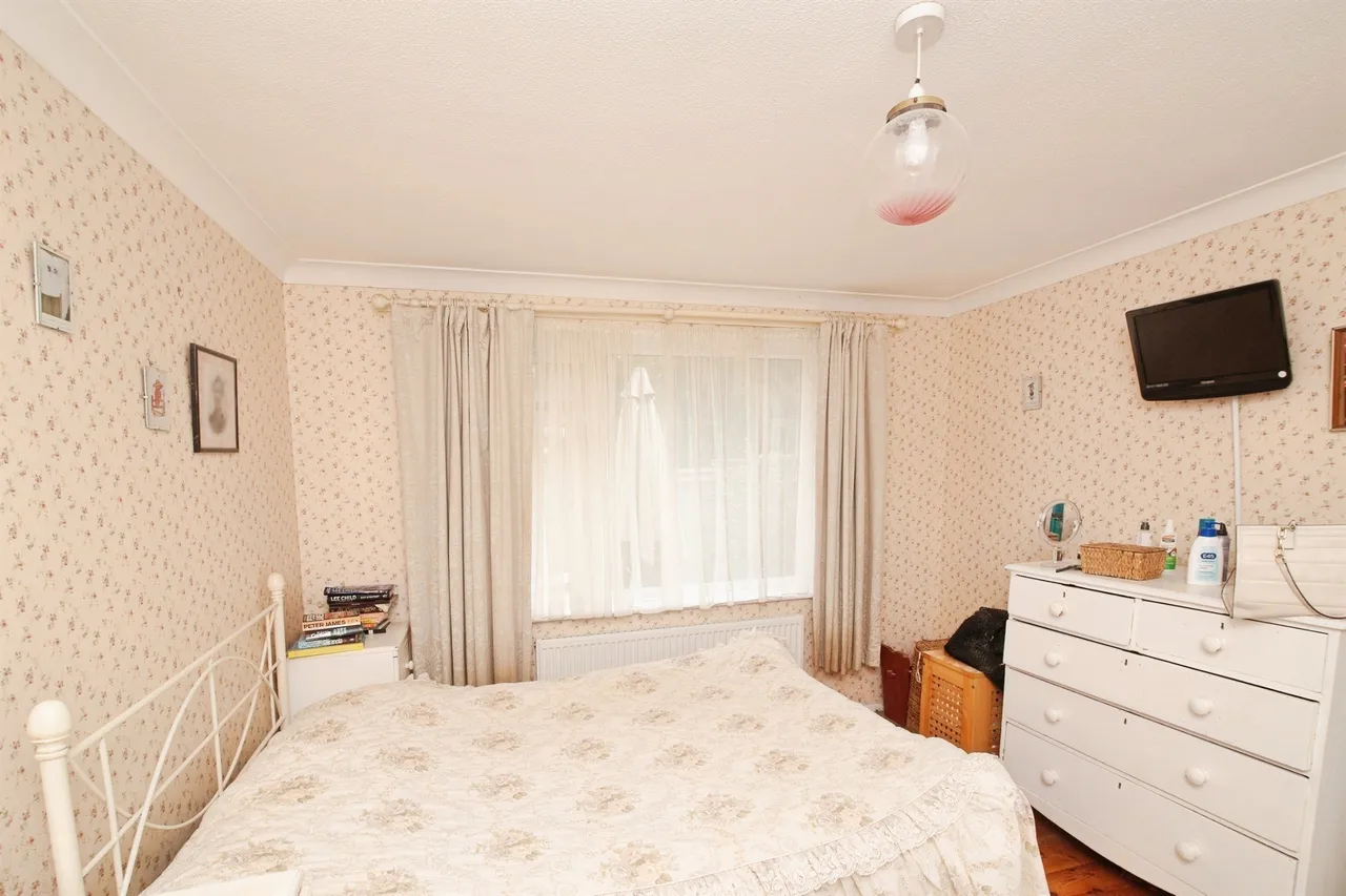 Cresta Close, Polegate, BN26, photo 5