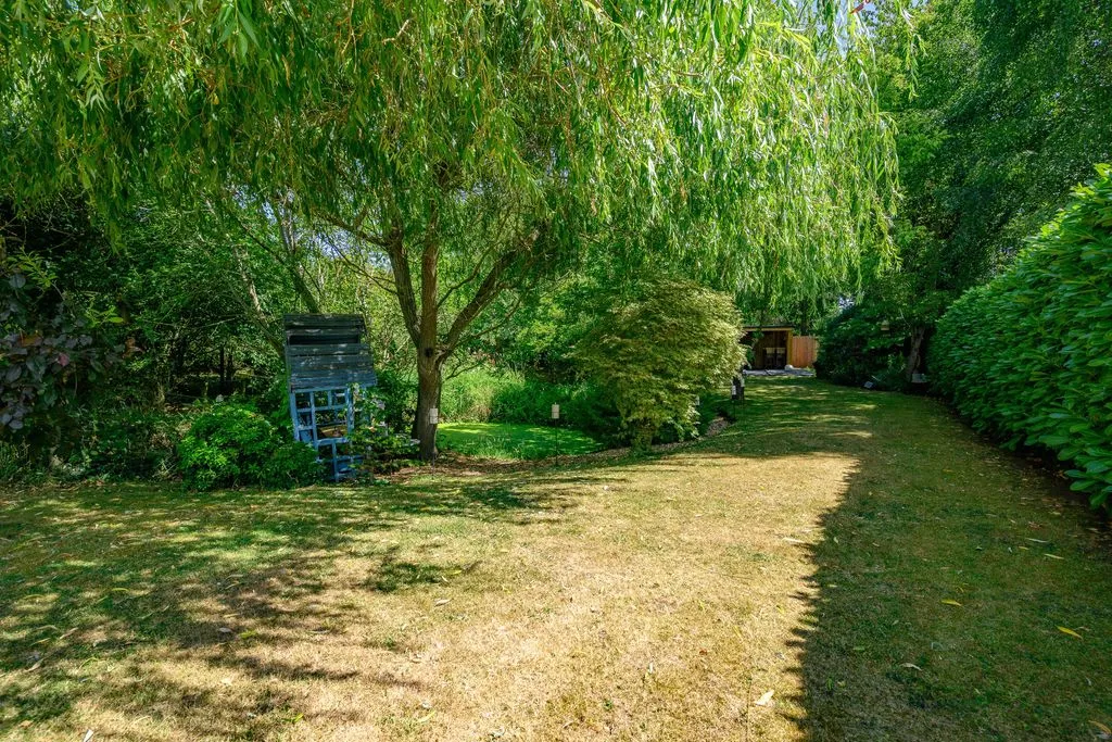 Wildhill Road, Essendon AL9 6DN, photo 6