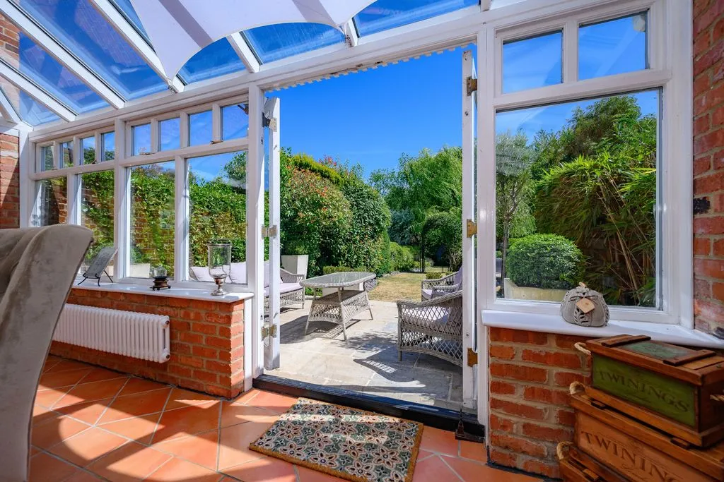 Wildhill Road, Essendon AL9 6DN, photo 20