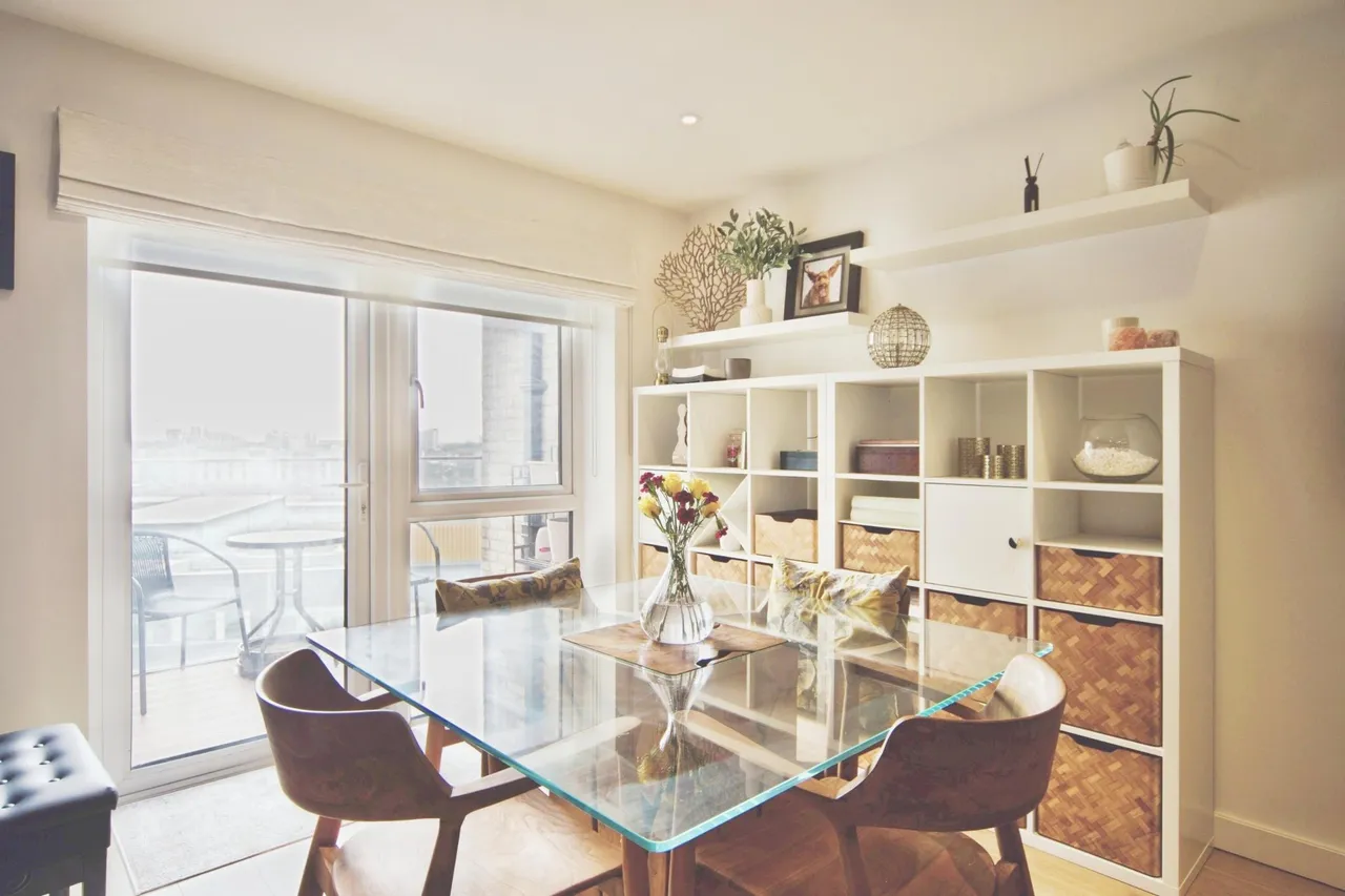 Caversham Road, London, NW9, photo 10