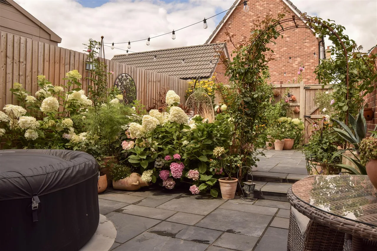 Ecclestone Rise, Bungay, NR35, photo 6