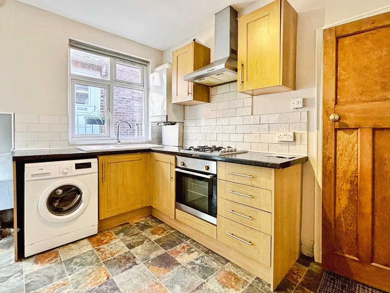 Birchwood Avenue, High Heaton, NE7, photo 9