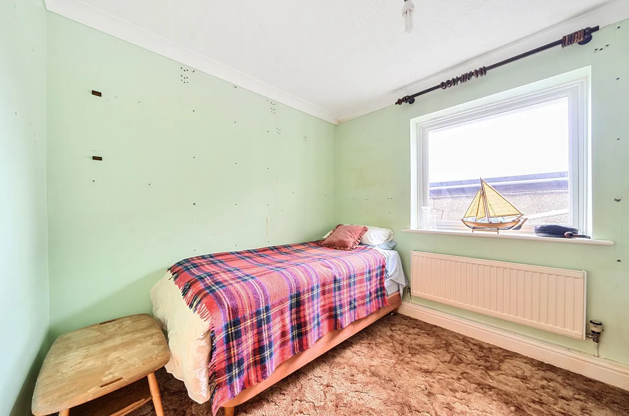 Owers Way, West Wittering, PO20, photo 19