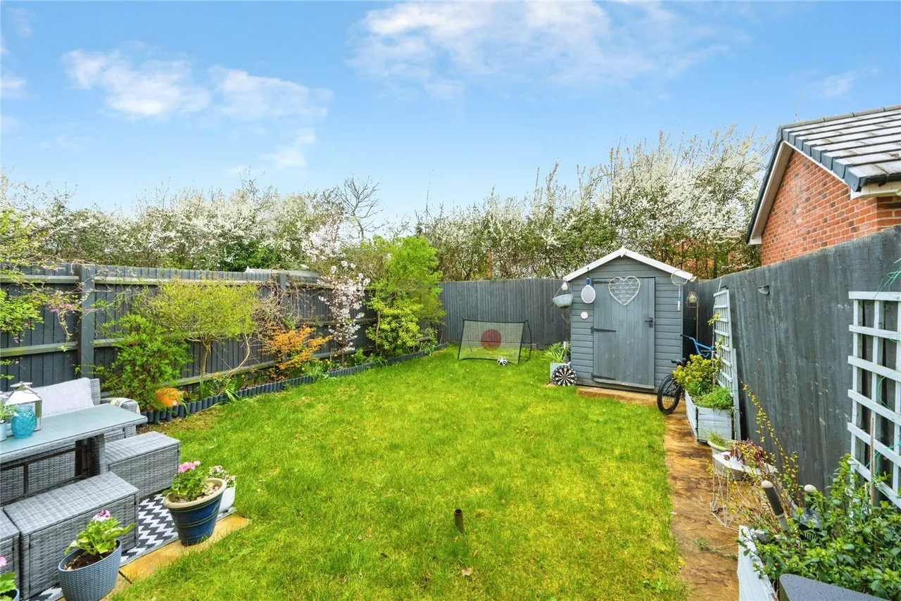 Furrow Close, Wilstead, Bedford, Bedfordshire, MK45, photo 11