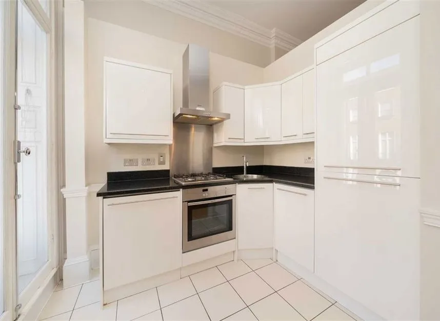 Gloucester Place, Marylebone, W1U, photo 3