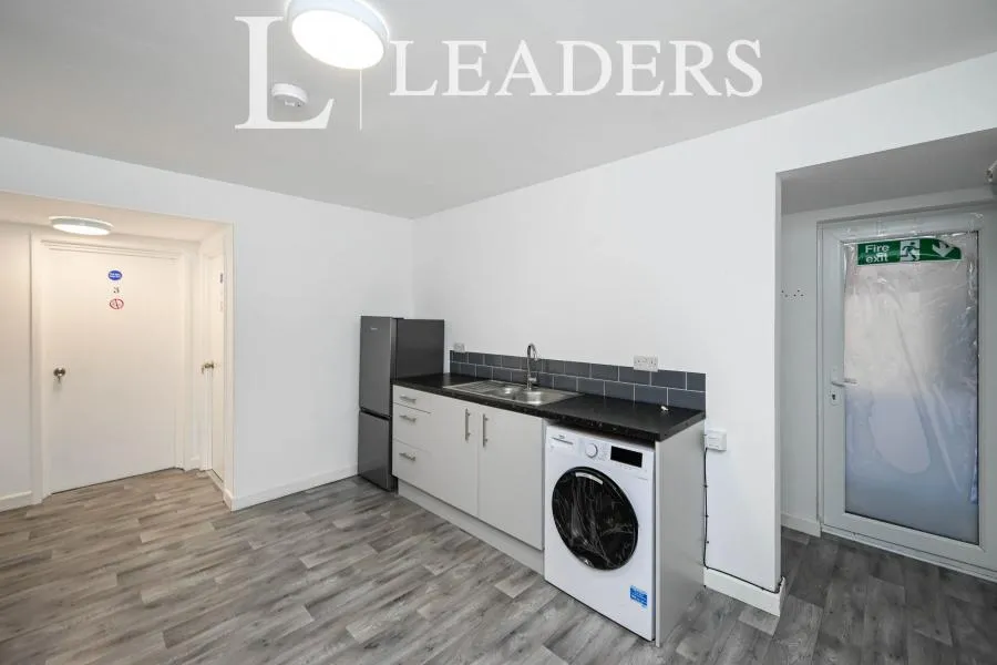 Patchwork Row, Shirebrook, NG20, photo 2