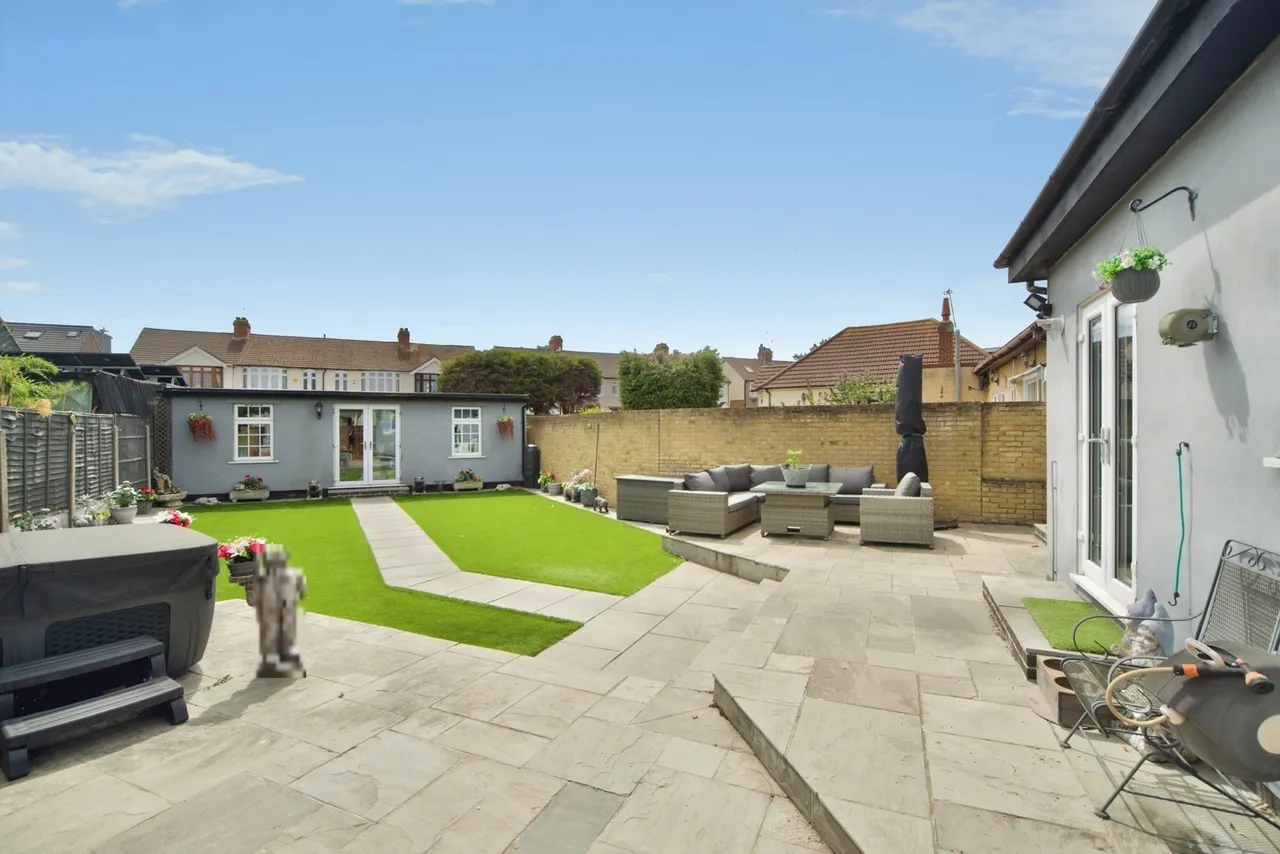 Lincoln Avenue, Romford, RM7, photo 19