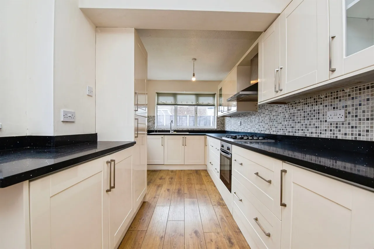 Whitehouse Road, Billingham, photo 2