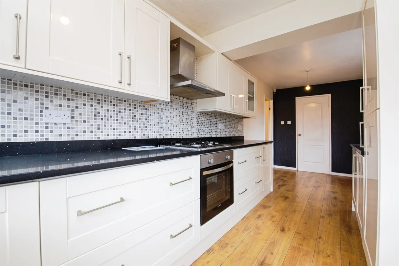 Whitehouse Road, Billingham, photo 3