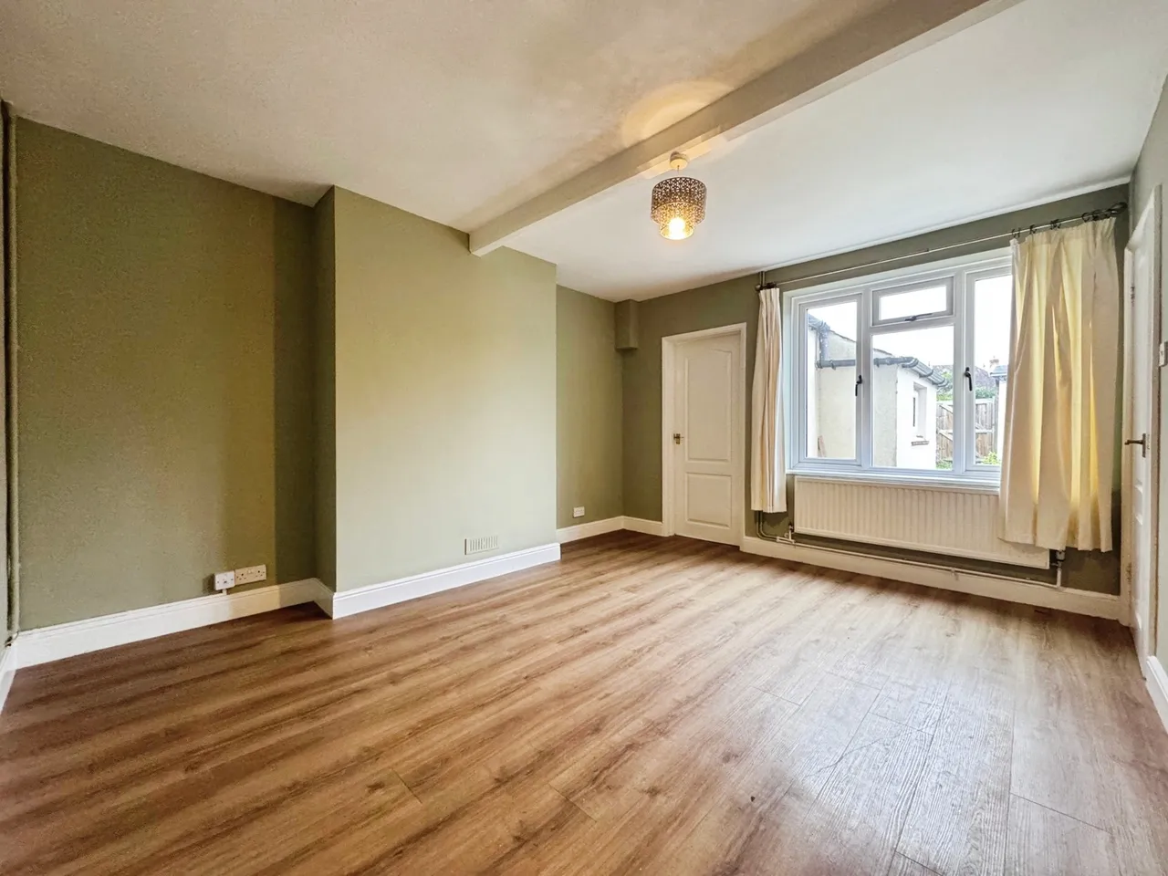 Wellington Terrace, Basingstoke, RG23, photo 2
