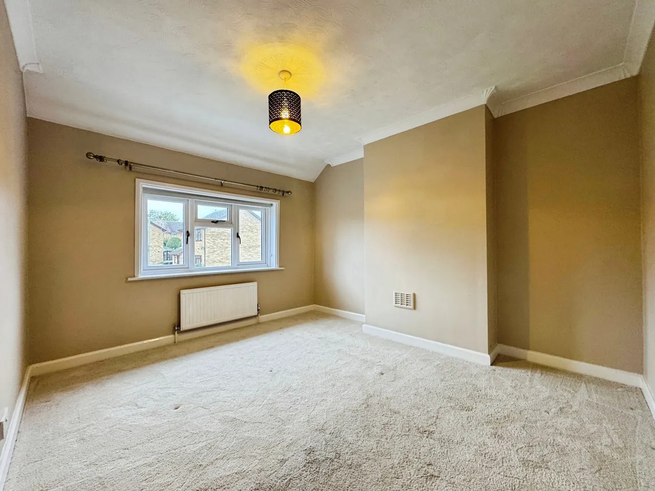 Wellington Terrace, Basingstoke, RG23, photo 6