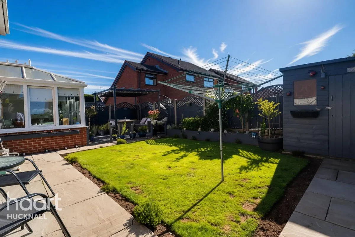 Bethal Gardens, Nottingham, NG15, photo 14