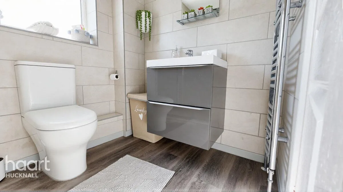 Bethal Gardens, Nottingham, NG15, photo 10