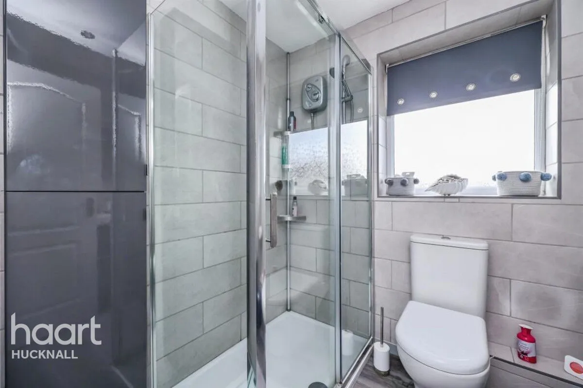 Bethal Gardens, Nottingham, NG15, photo 13