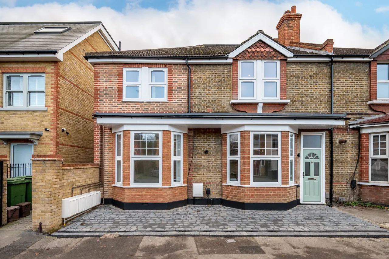 2 bed flat for sale — Flat 4, 50 Burlington Road, New Malden