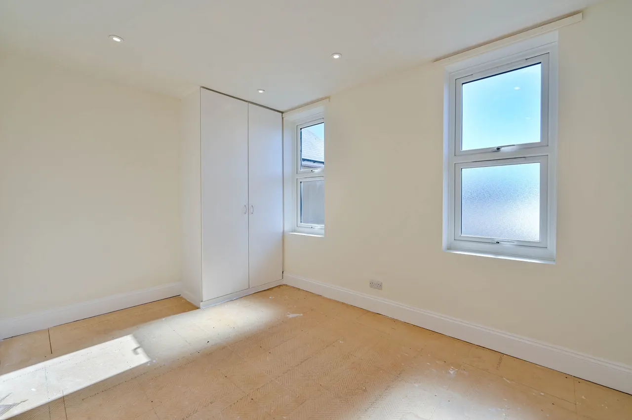Flat 4, 50 Burlington Road, New Malden, photo 4