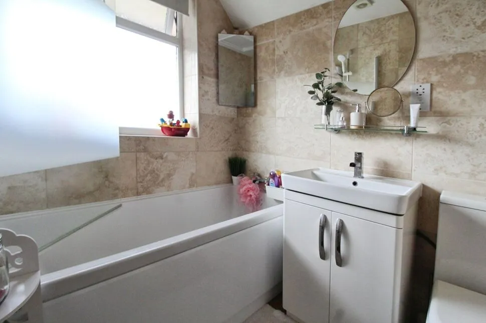 Wichnor Road, Solihull, B92, photo 11