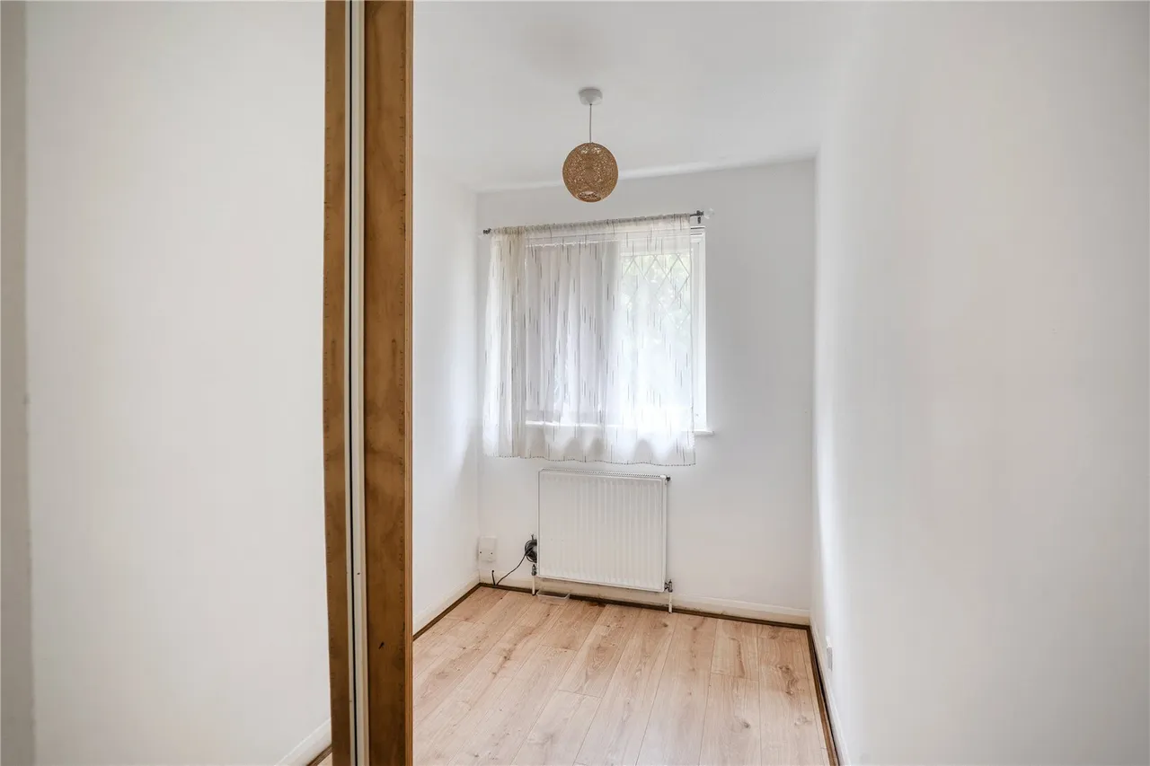 Boxted Close, Luton, Bedfordshire, LU4, photo 10