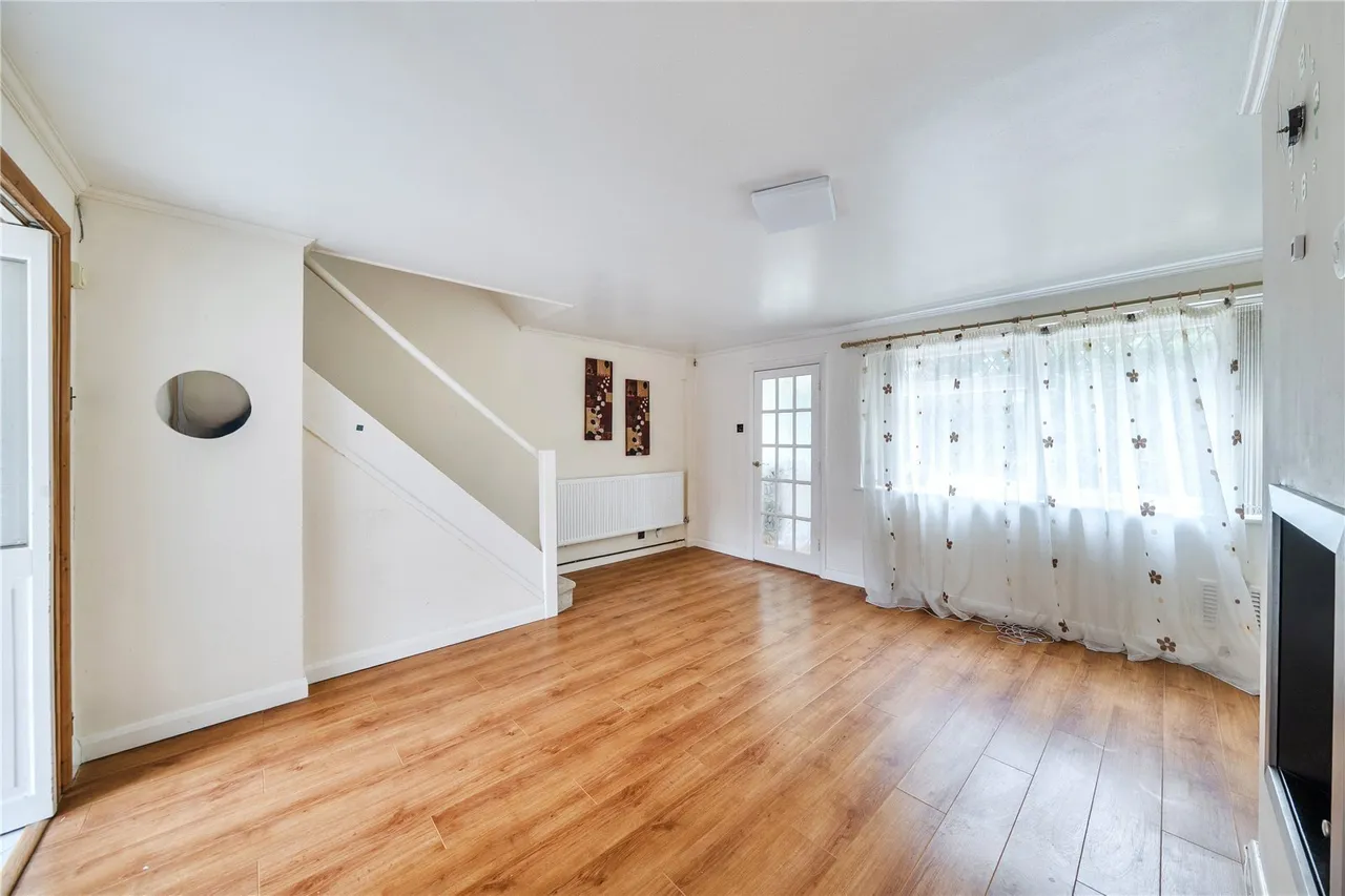 Boxted Close, Luton, Bedfordshire, LU4, photo 2