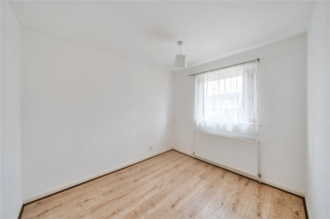 Boxted Close, Luton, Bedfordshire, LU4, photo 6
