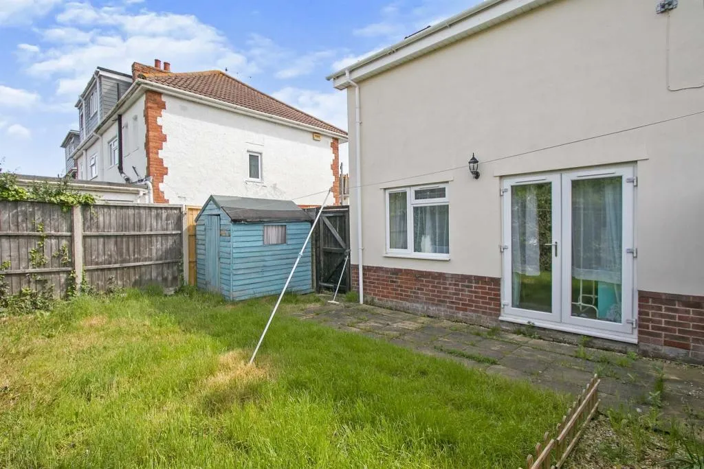 Carter Close, Bournemouth, BH10, photo 3