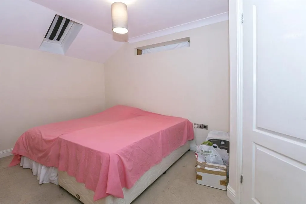 Carter Close, Bournemouth, BH10, photo 6